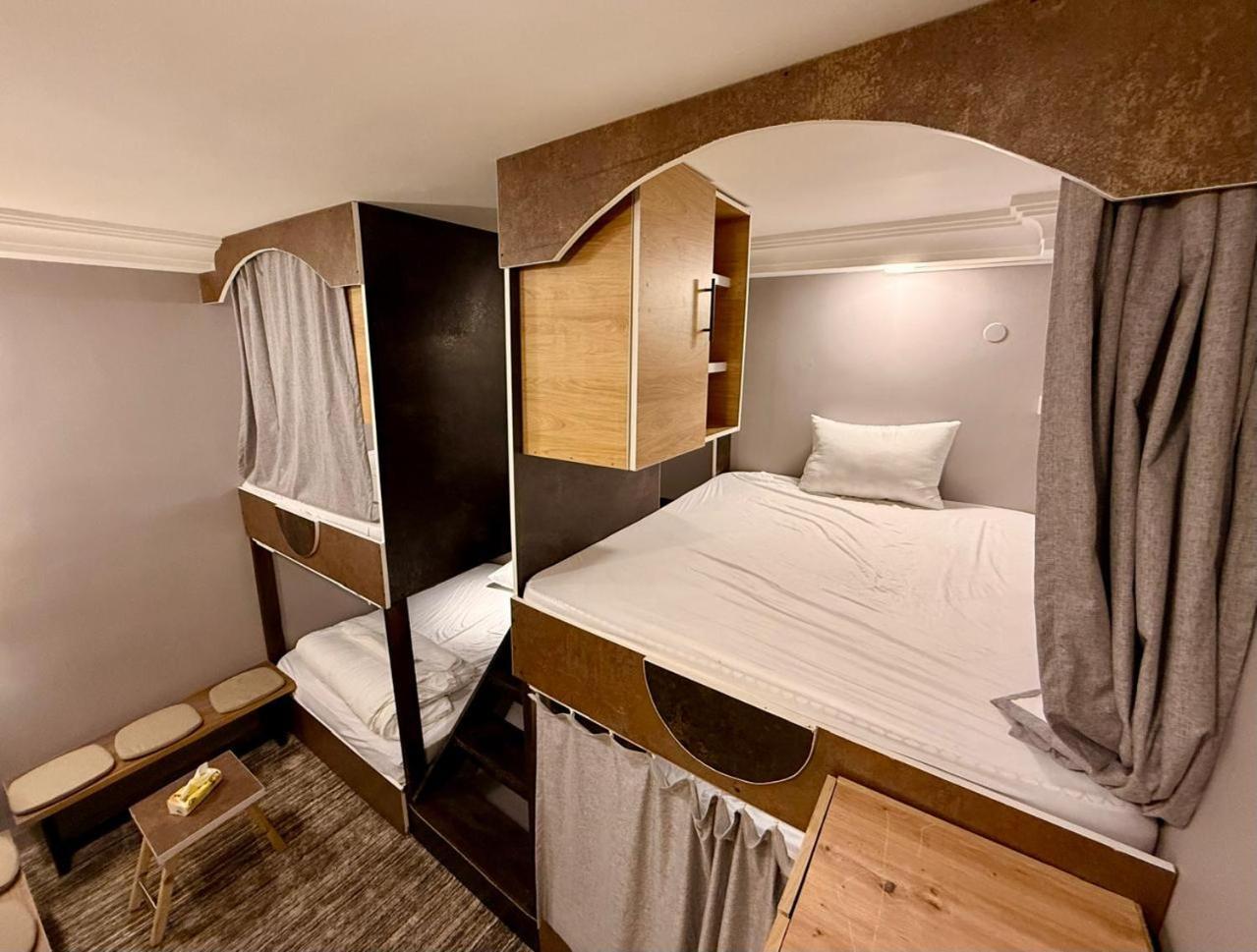 Beit Ahlan Hotel Amman Bagian luar foto