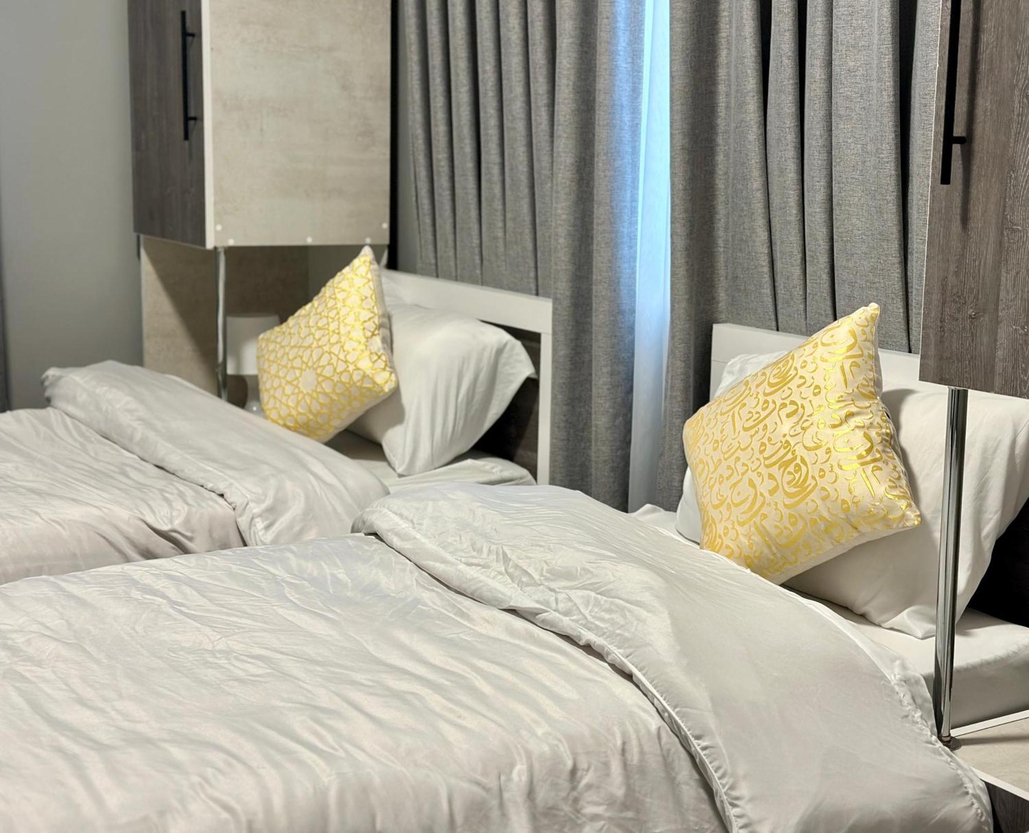 Beit Ahlan Hotel Amman Bagian luar foto