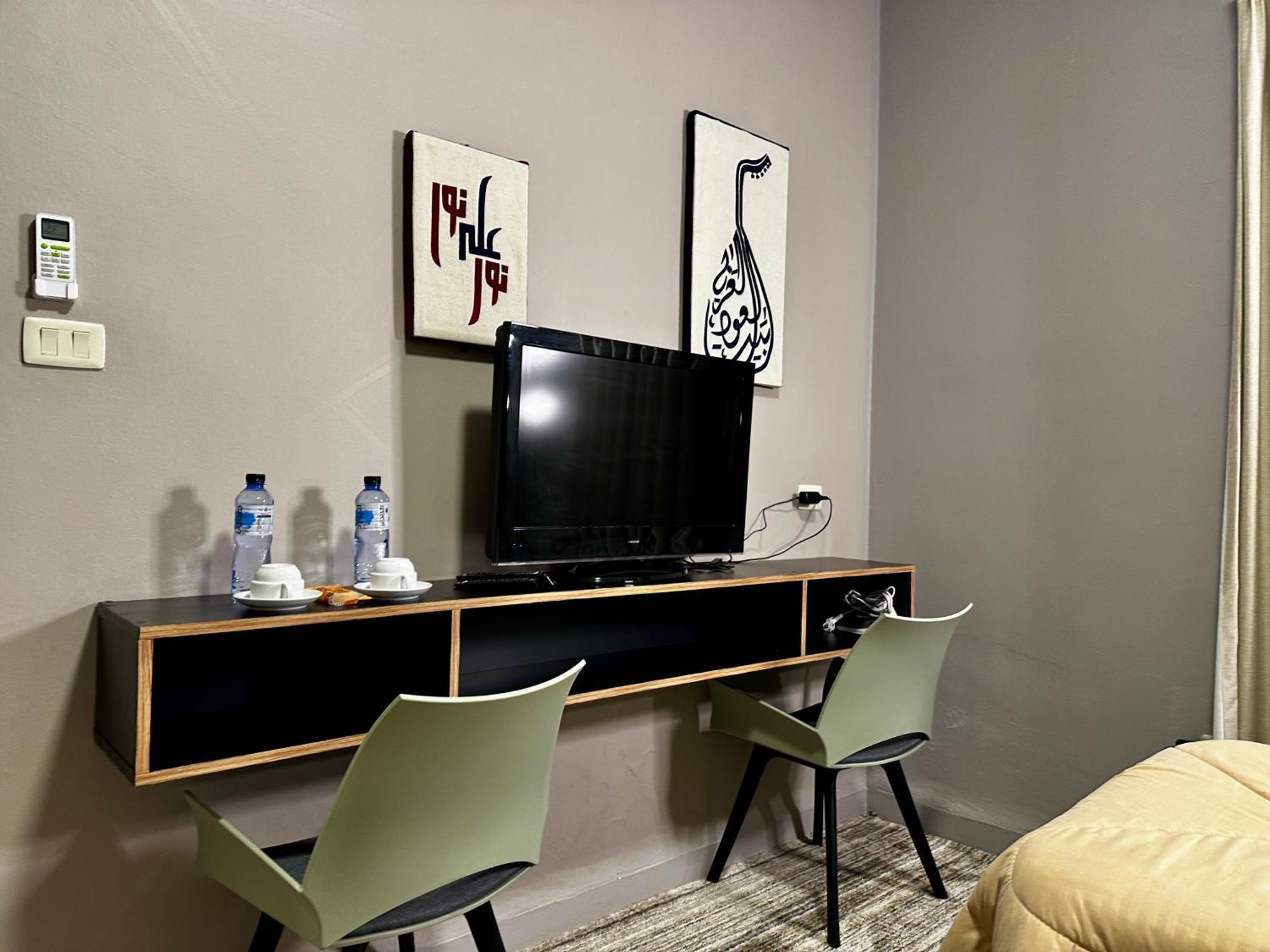 Beit Ahlan Hotel Amman Bagian luar foto